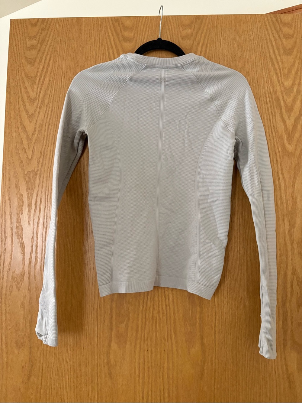 Athleta Top - Picture 2 of 3